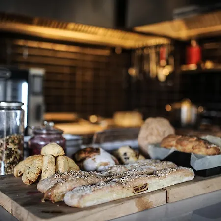 Warehouse By The (adults Only) 2*