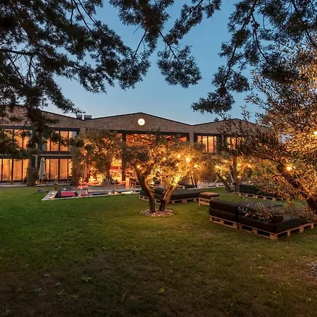 Warehouse By The (adults Only) Otel Alaçatı