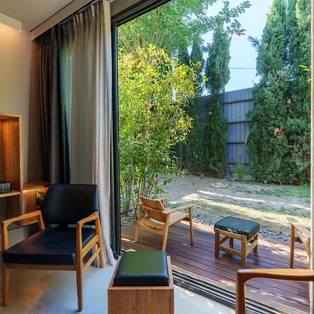 Warehouse By The (adults Only) 2*