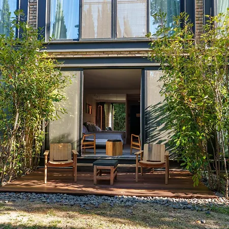 Warehouse By The (adults Only) 2* אלאקאטי